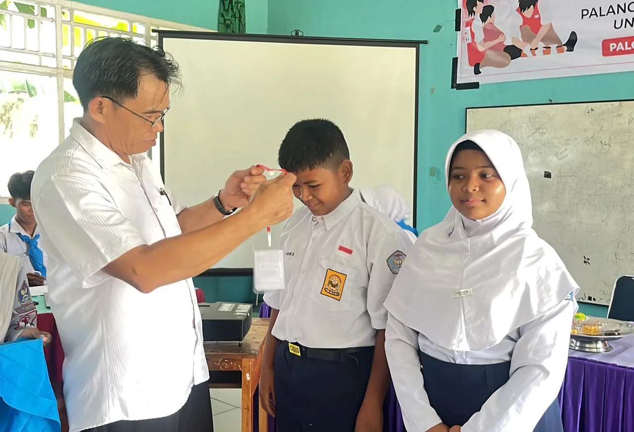 SMPN 4 Palopo Gelar Orientasi Kepalangmerahan Angkatan X, Diikuti 38 Siswa
